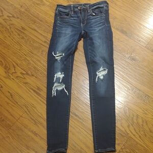 American Eagle Distressed Women's Blue Jean Jeggings; Excellent Condition